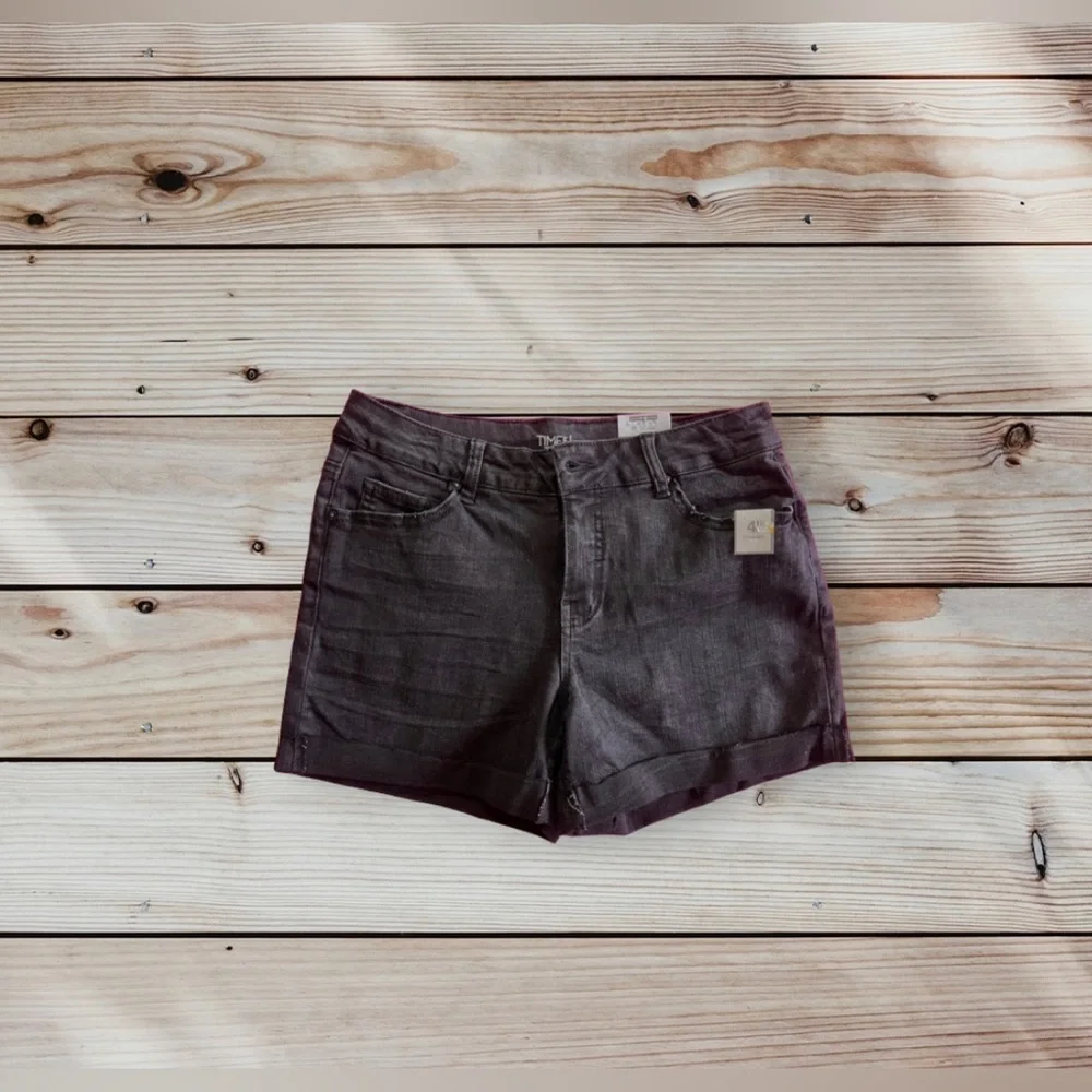 Time tru Core Short Relaxed Fit short black jeans size 8 Rayon Made in chine